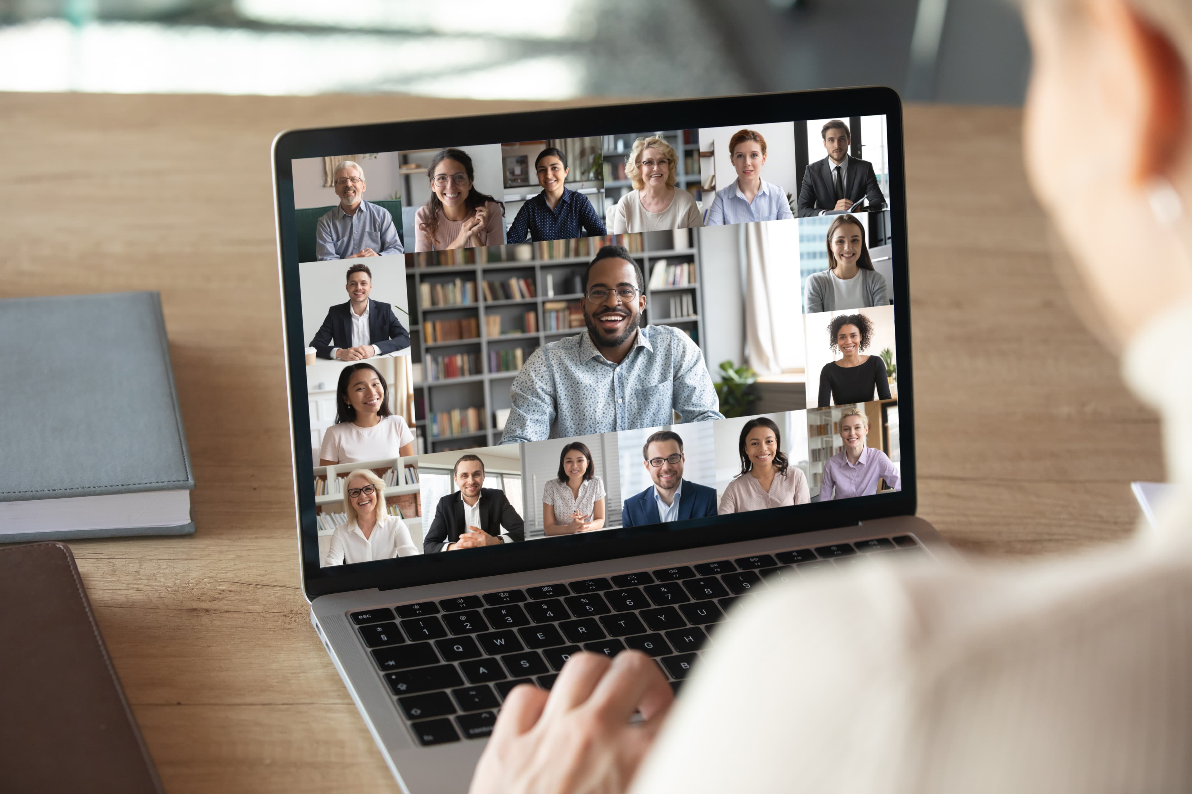 Home Office: 7 Tipps für Führungskräfte & Teamleiter